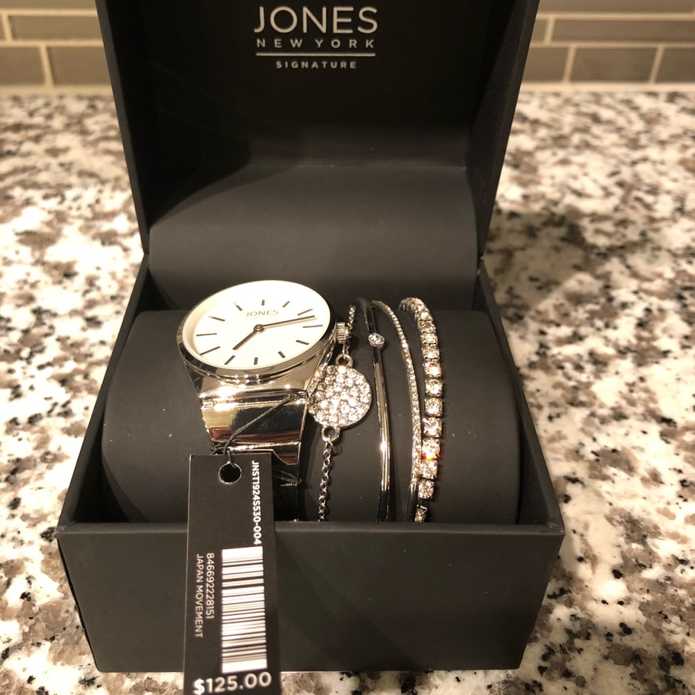 Watch - Picture 2 of 2